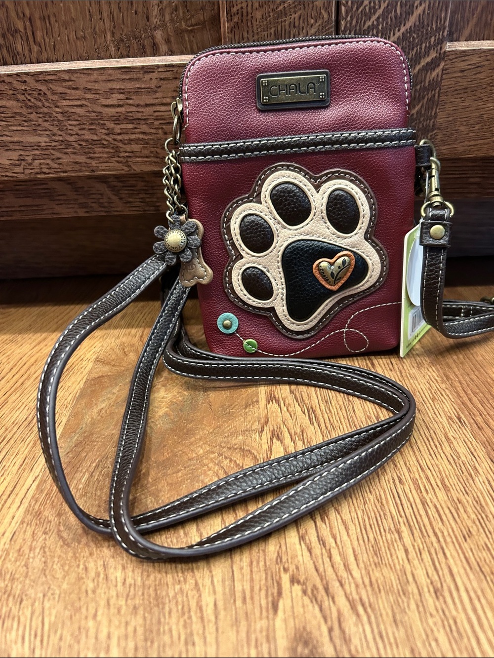 Chala Cellphone Xbody Ivory Pawprint on Maroon Convertible Crossbody Bag Purse - Picture 2 of 15